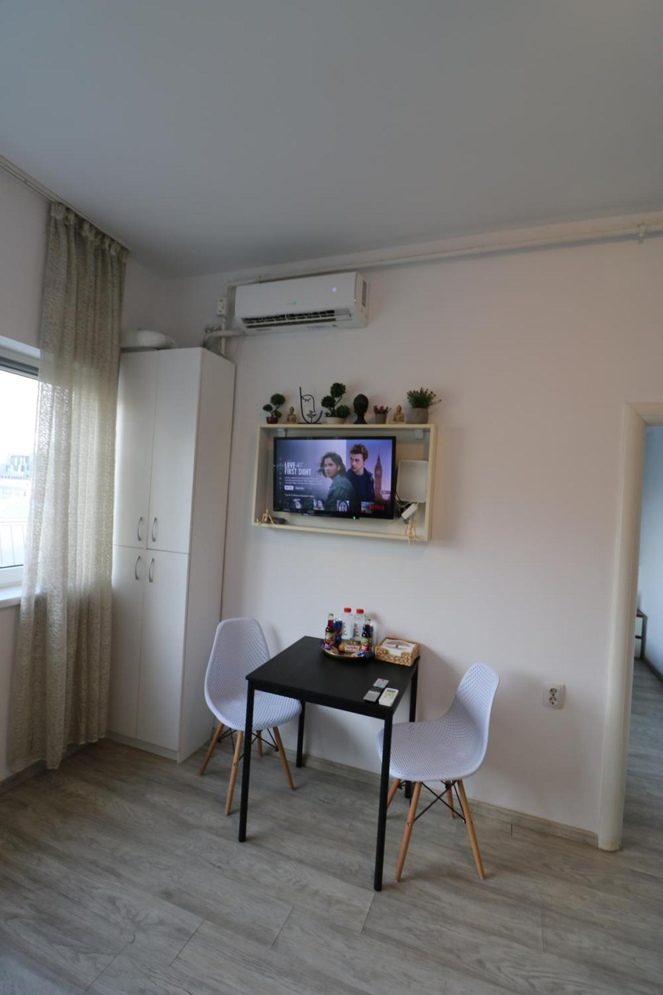 Cozy Deluxe Apartment - Old Town - Free Minibar Bukareszt Zewnętrze zdjęcie